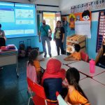 Comissão visita sala de aula na Escola Ismael Junqueira de Souza